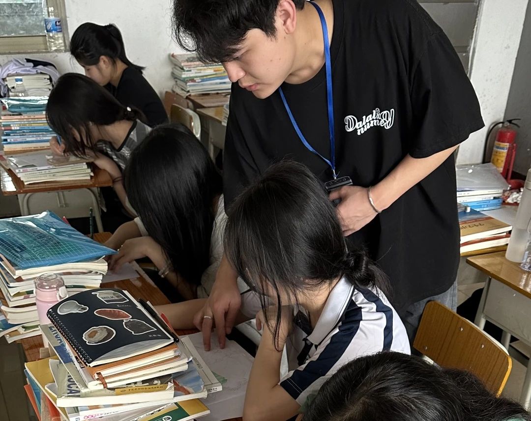 广州南华工贸技师学院